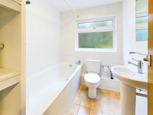BATHROOM- click for photo gallery